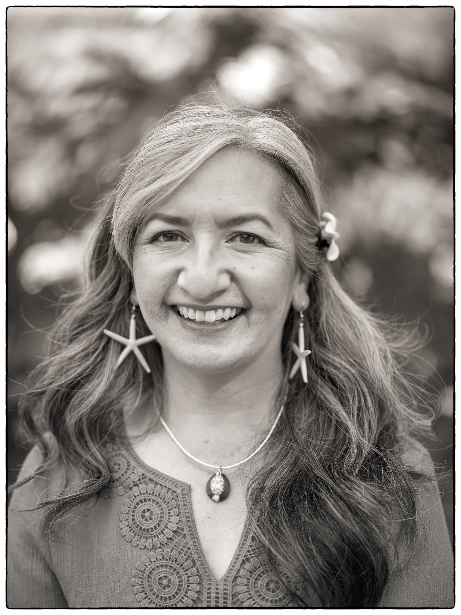 Manaotao Sanlagu: Lisa Tenorio